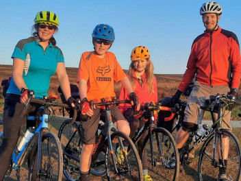 Mary and family complete lands end to john o groats for the country trust